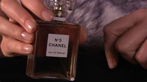 blair waldorf no 5 perfume.